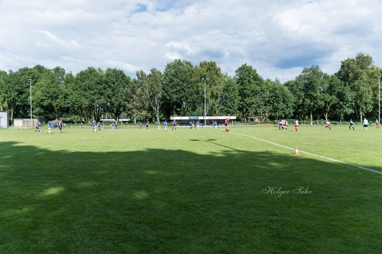 Bild 320 - Loewinnen-Cup